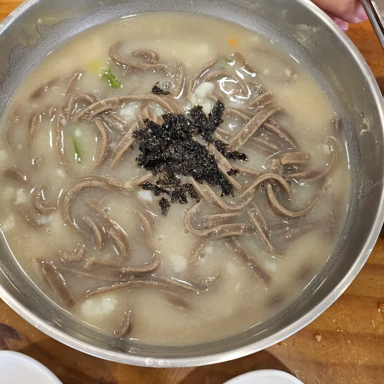 바우 옹심이메밀칼국수 대표 사진