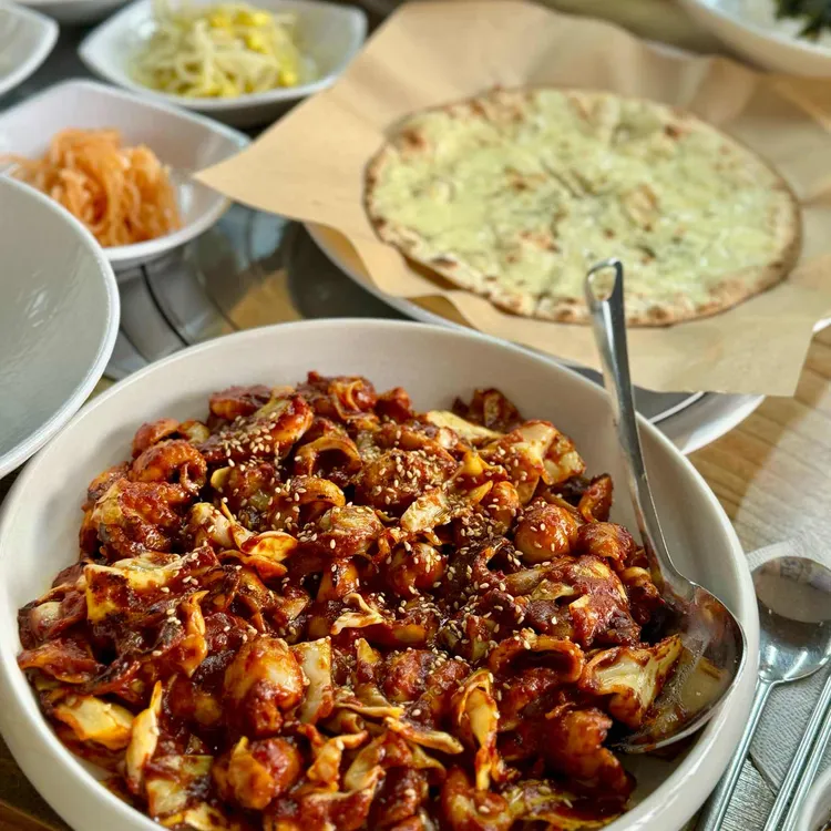 홍달이네 닭갈비&돼지등갈비 대표 사진