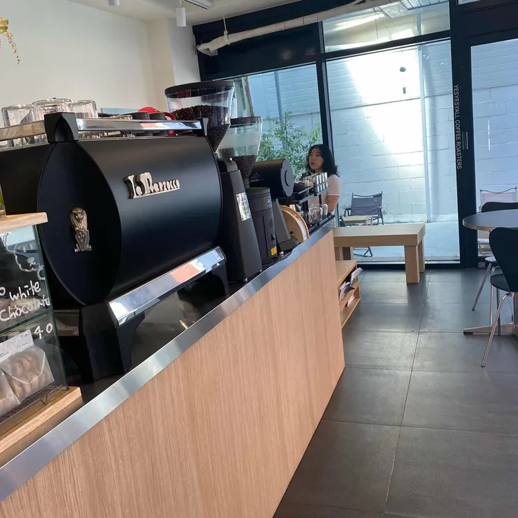 예셰숄 대표 사진