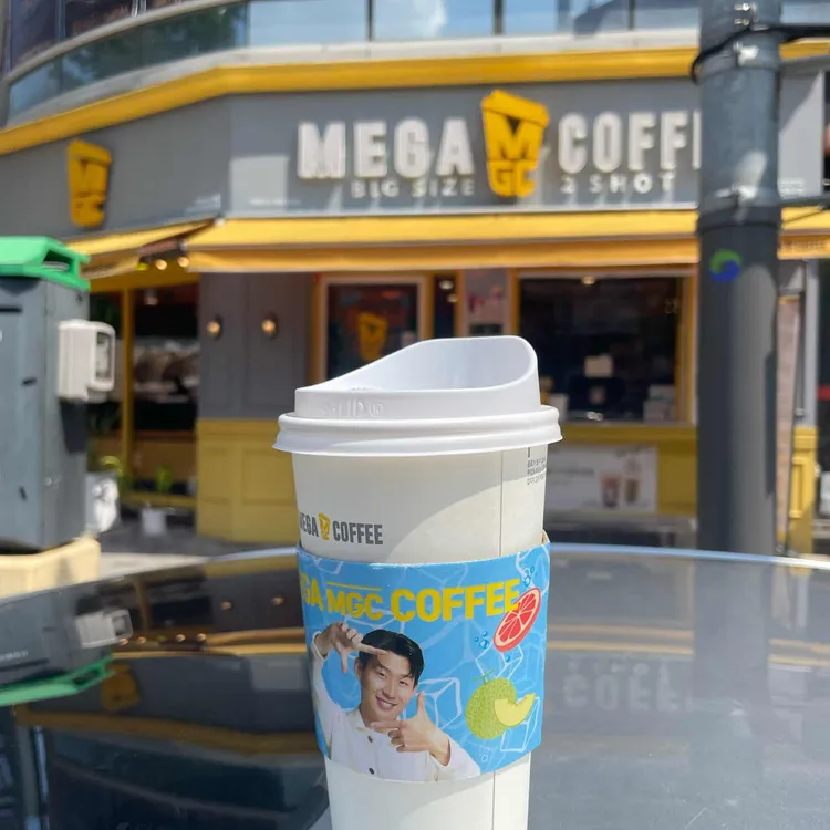 메가커피 대표 사진
