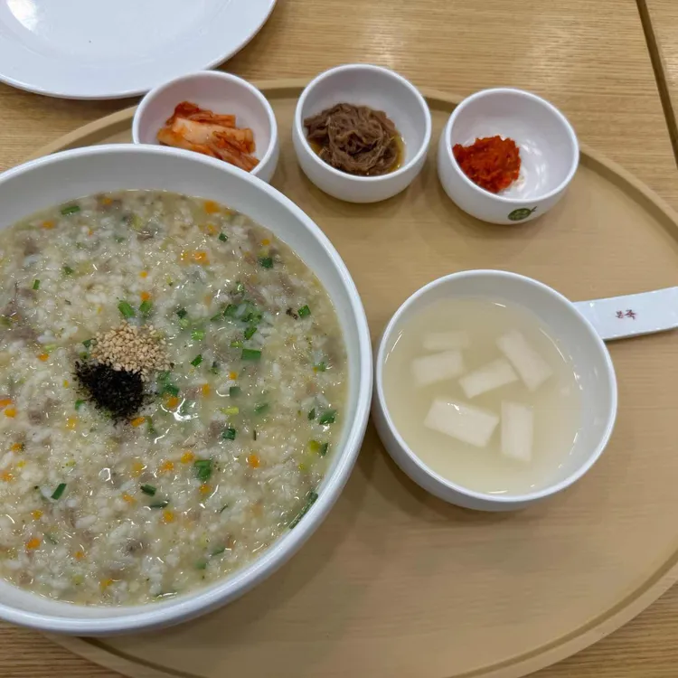 본죽&비빔밥 대표 사진