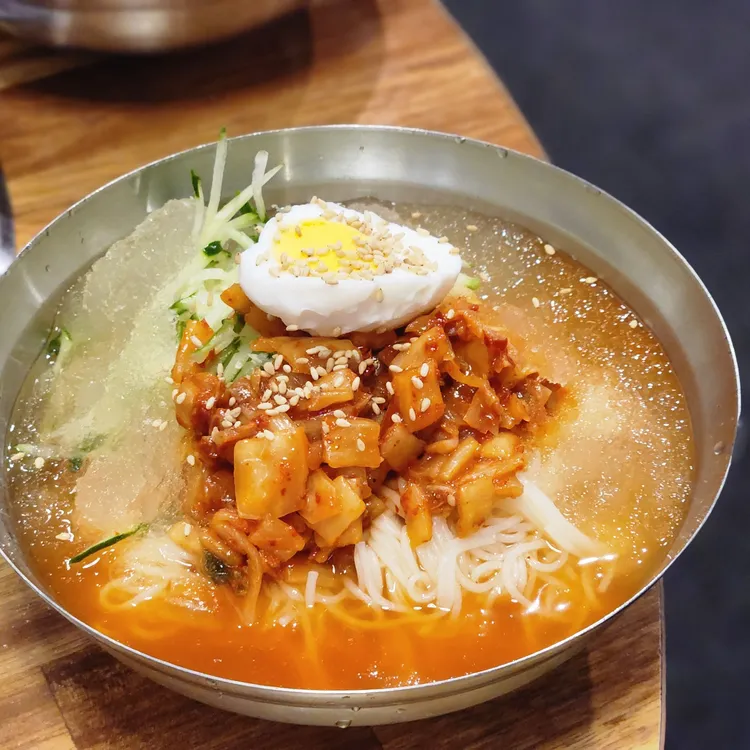 무쇠김치삼겹 대표 사진