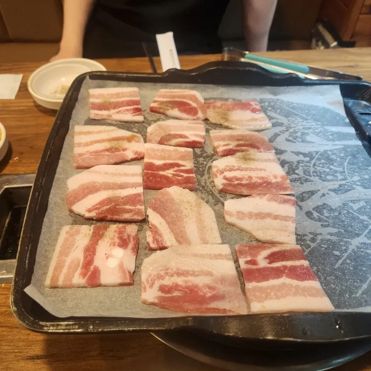 청춘냉동삼겹살 대표 사진