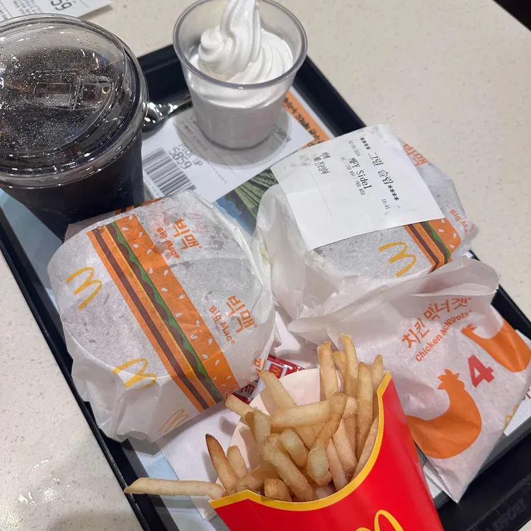 맥도날드 대표 사진