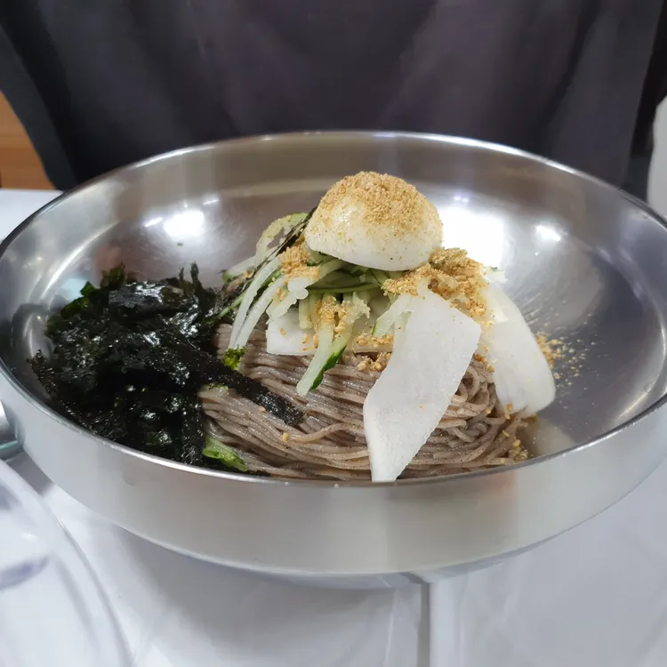 공항 메밀 국수 대표 사진
