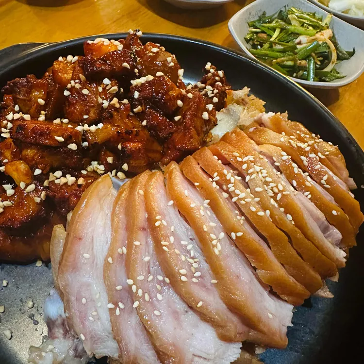 족발야시장 대표 사진