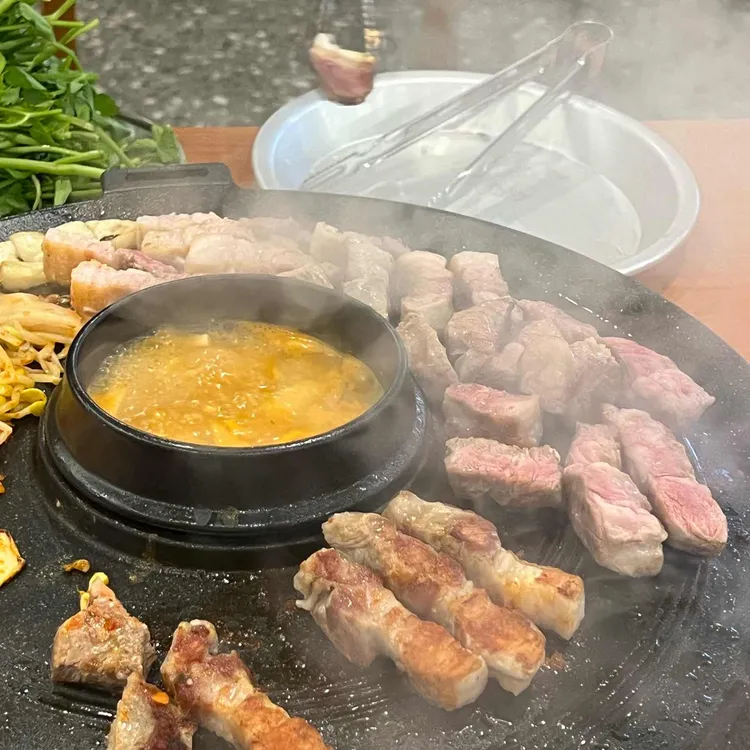 효자동솥뚜껑 대표 사진