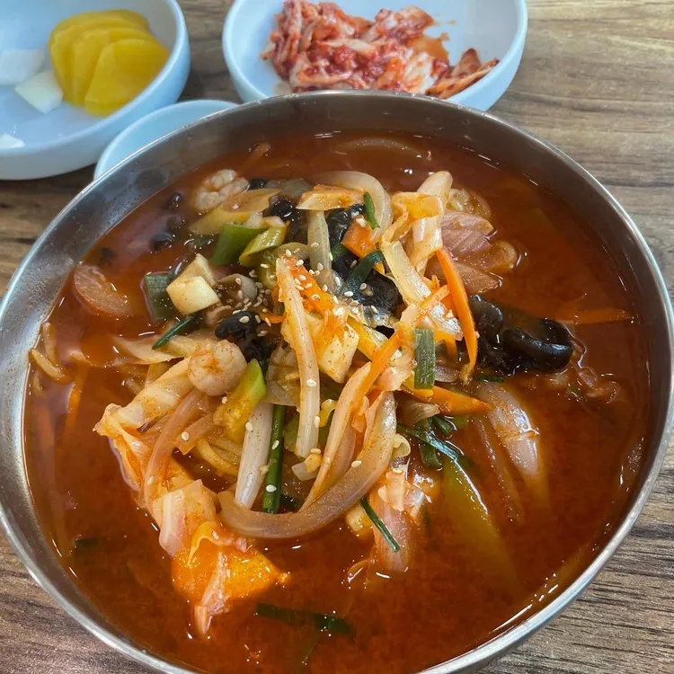 명성각 대표 사진