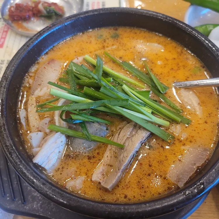 신의주찹쌀순대 대표 사진