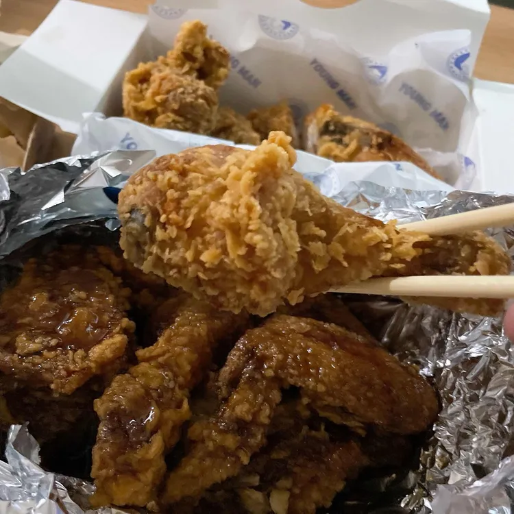 청년치킨 대표 사진