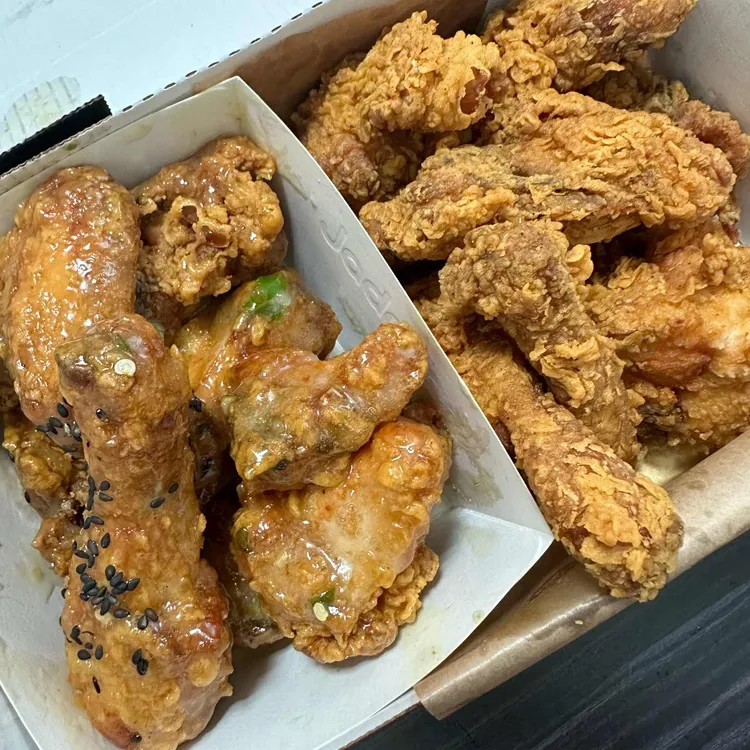 자담치킨 대표 사진