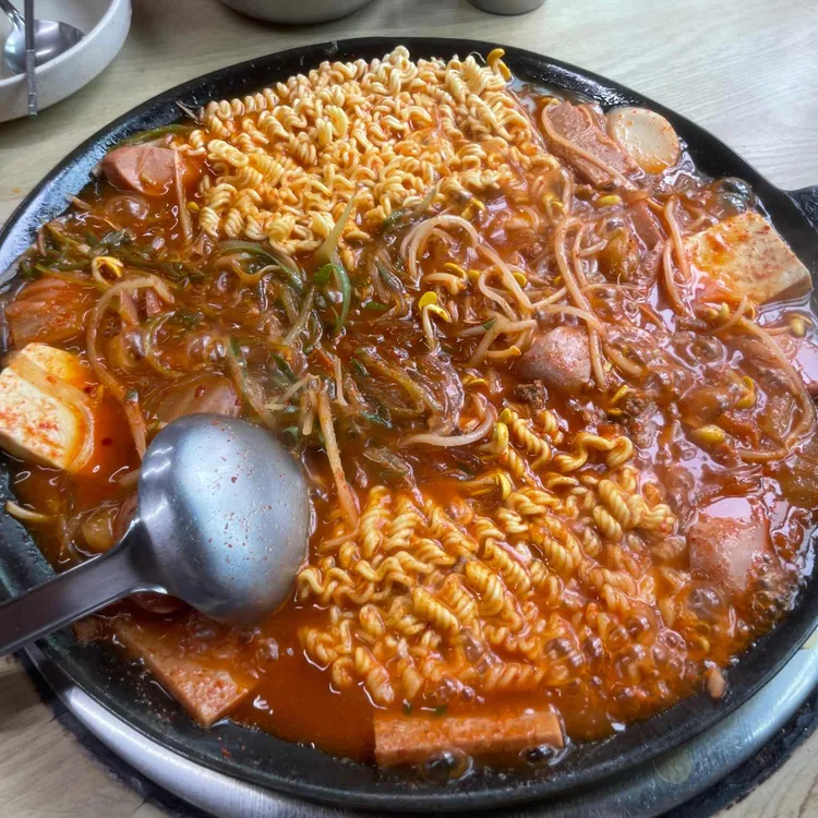 의정부 부대찌개 대표 사진