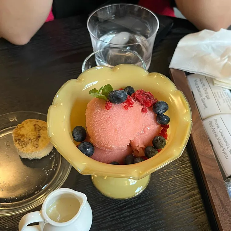 학티스트 커피로스터스 대표 사진
