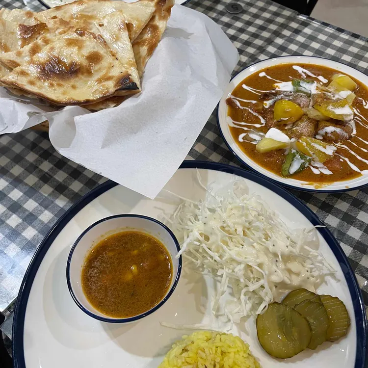 커리인 대표 사진
