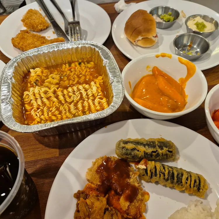 수제돈까스 무한리필 무한가츠 대표 사진