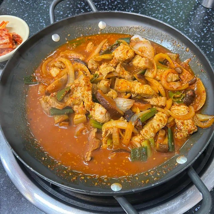 꺼멍도새기 대표 사진