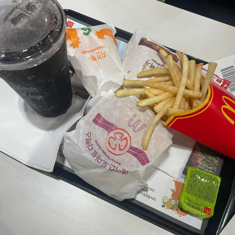맥도날드 대표 사진
