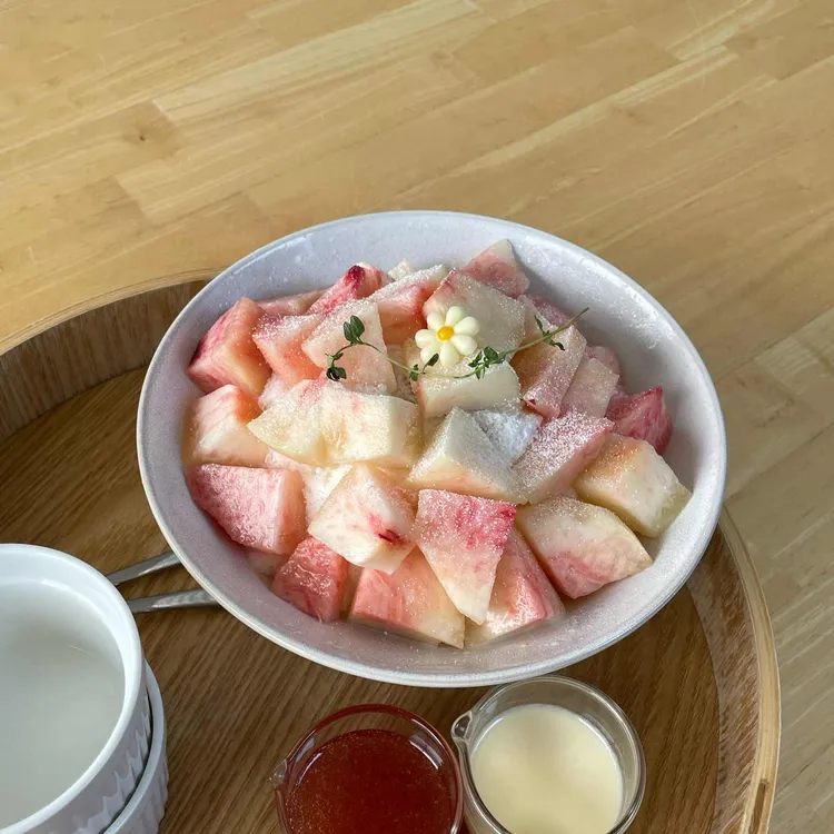 더뷰 대표 사진