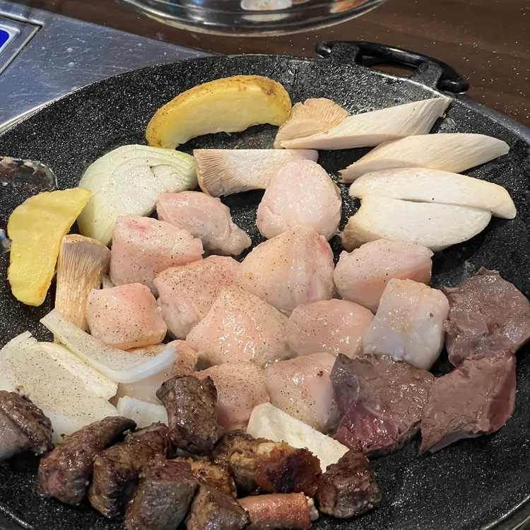 놀뫼곱창 대표 사진