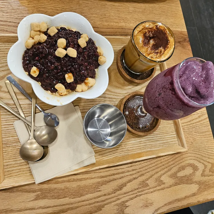 카페 디엠 대표 사진
