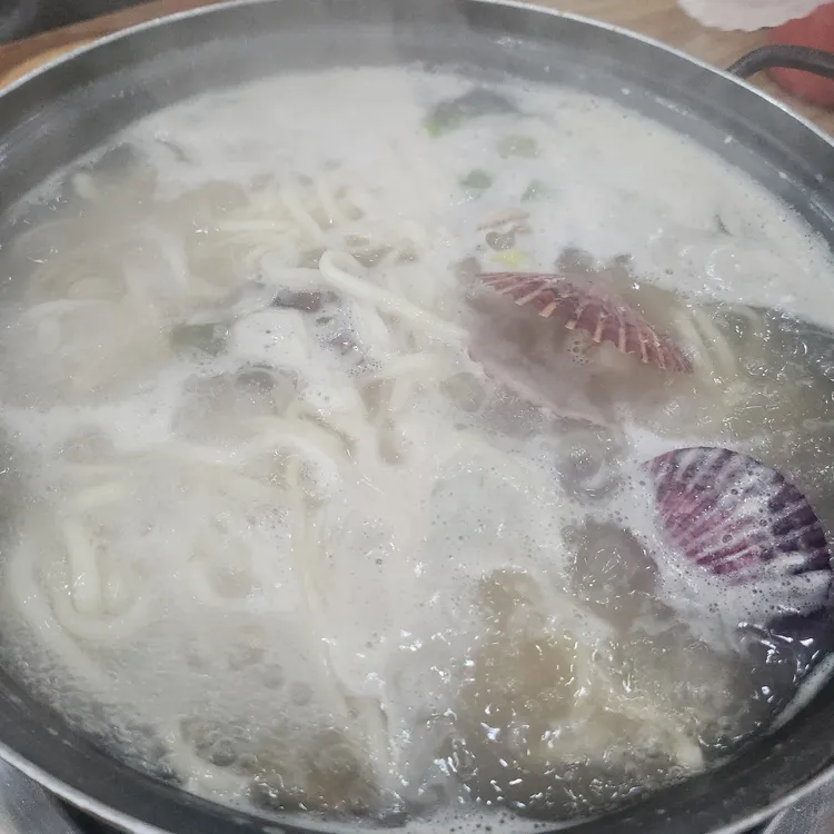 가리비칼국수 대표 사진