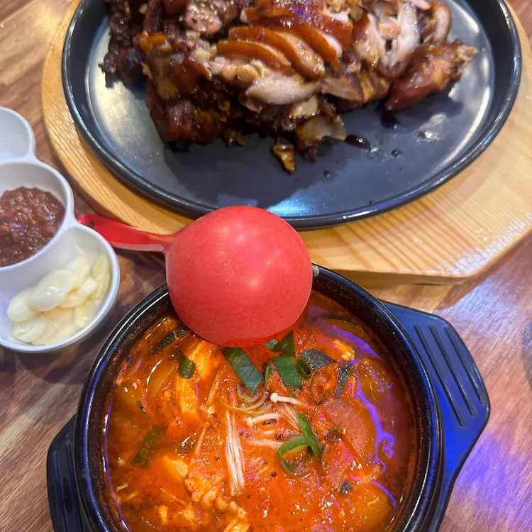 장모족발 대표 사진