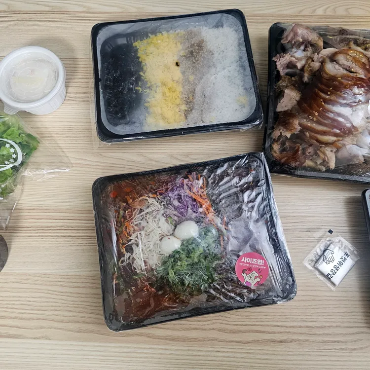냠냠족발&보쌈 대표 사진