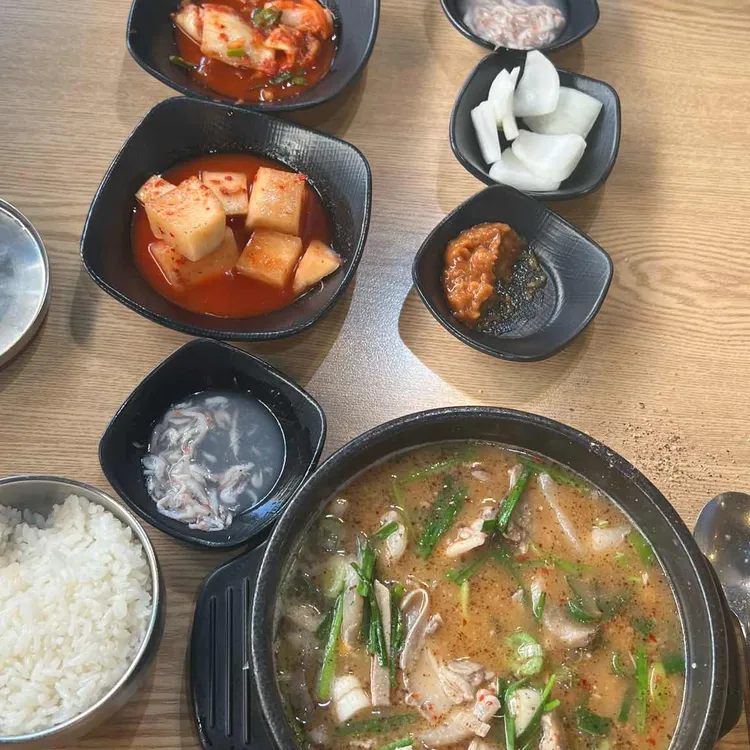 황금돼지순대국 대표 사진