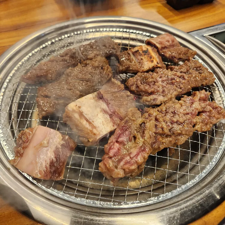 눈꽃한우 눈꽃생갈비 대표 사진