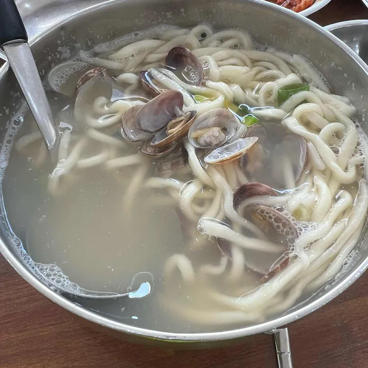 방산바지락칼국수 대표 사진