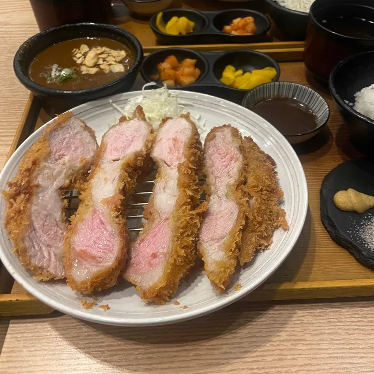 삼백돈 돈가츠 대표 사진