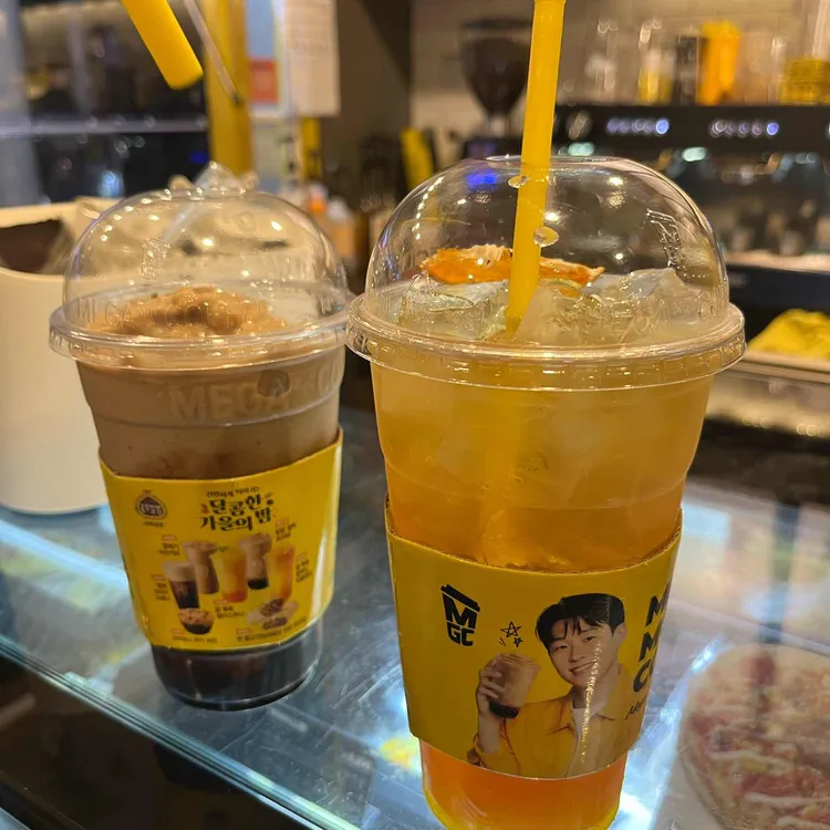 메가커피 대표 사진