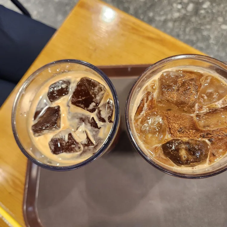 메가커피 대표 사진