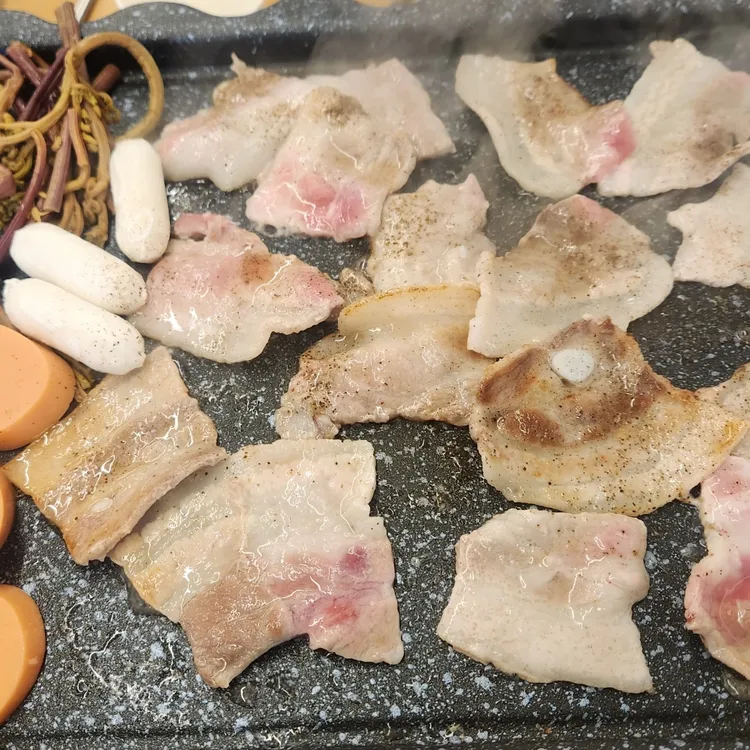 냉삼마을 대표 사진