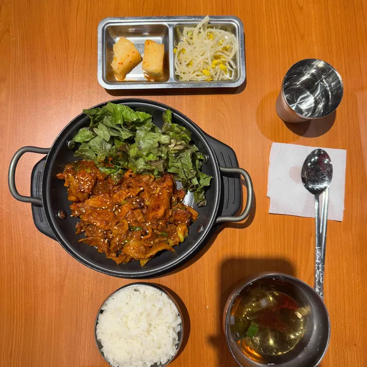 24시 서울밥집 대표 사진