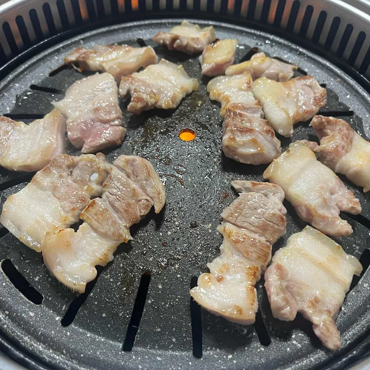 유동흑돼지숯불구이 대표 사진
