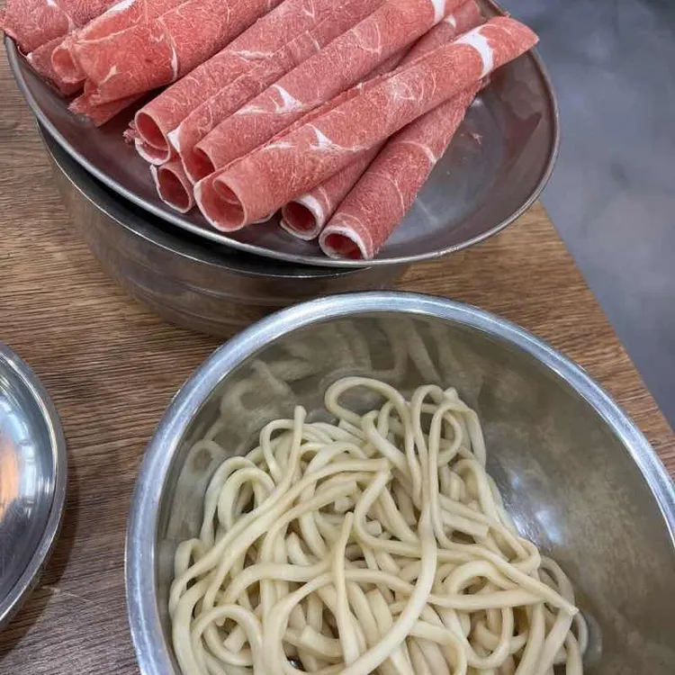 등촌샤브칼국수 대표 사진