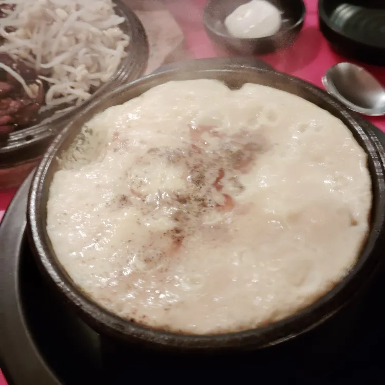 황금닭발 대표 사진