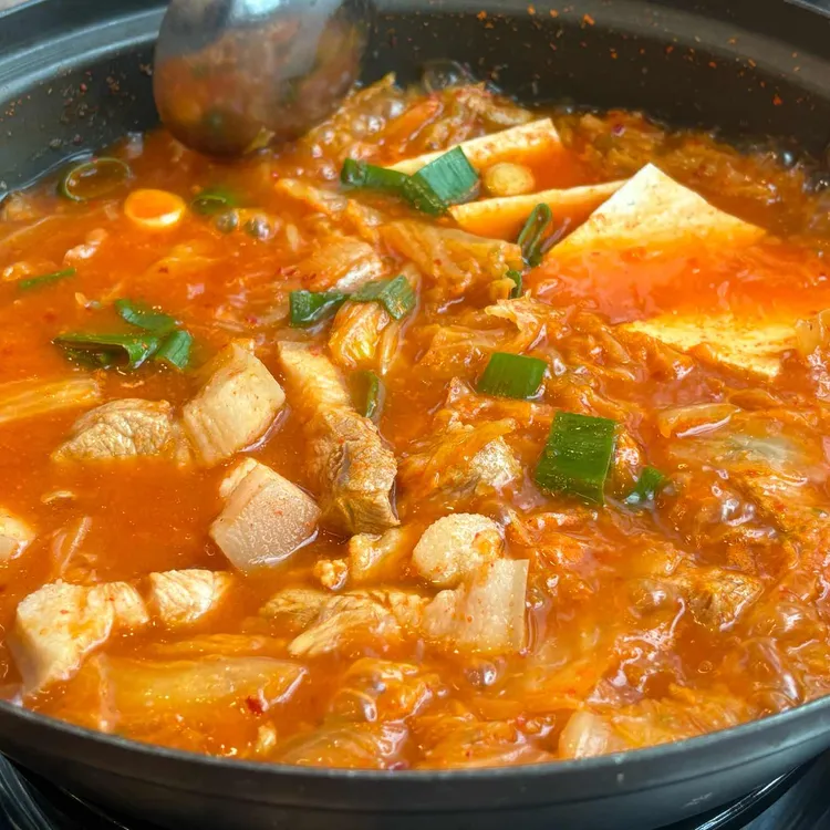백채김치찌개 대표 사진