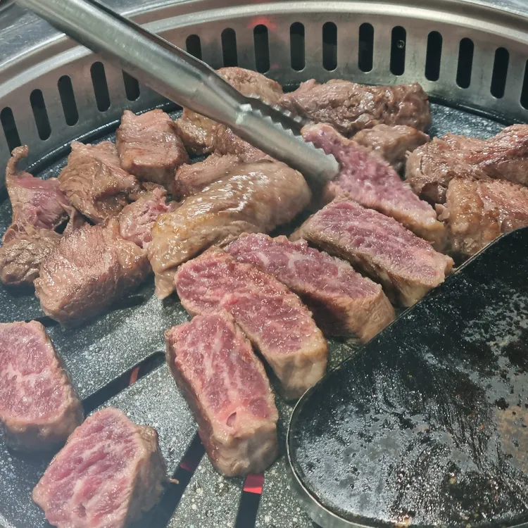 홍대장소고기집 대표 사진