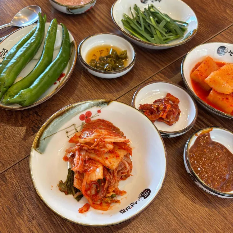 신의주찹쌀순대 대표 사진