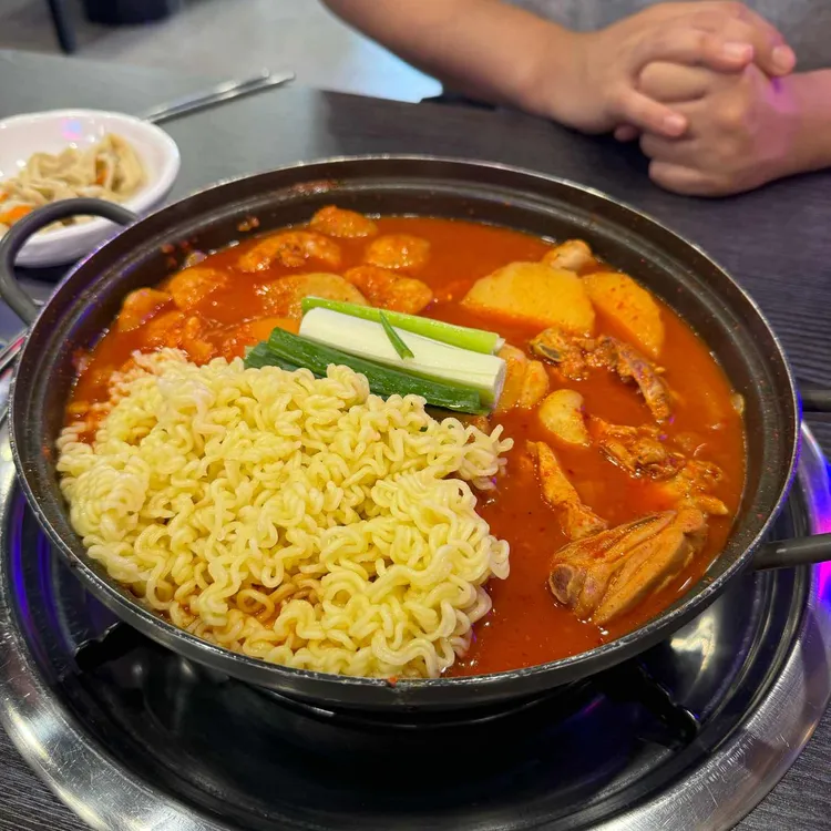 배가무닭볶음탕 대표 사진