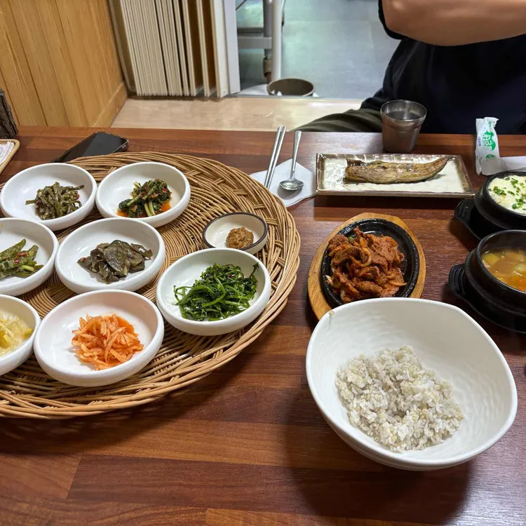 용문산보리밥 대표 사진