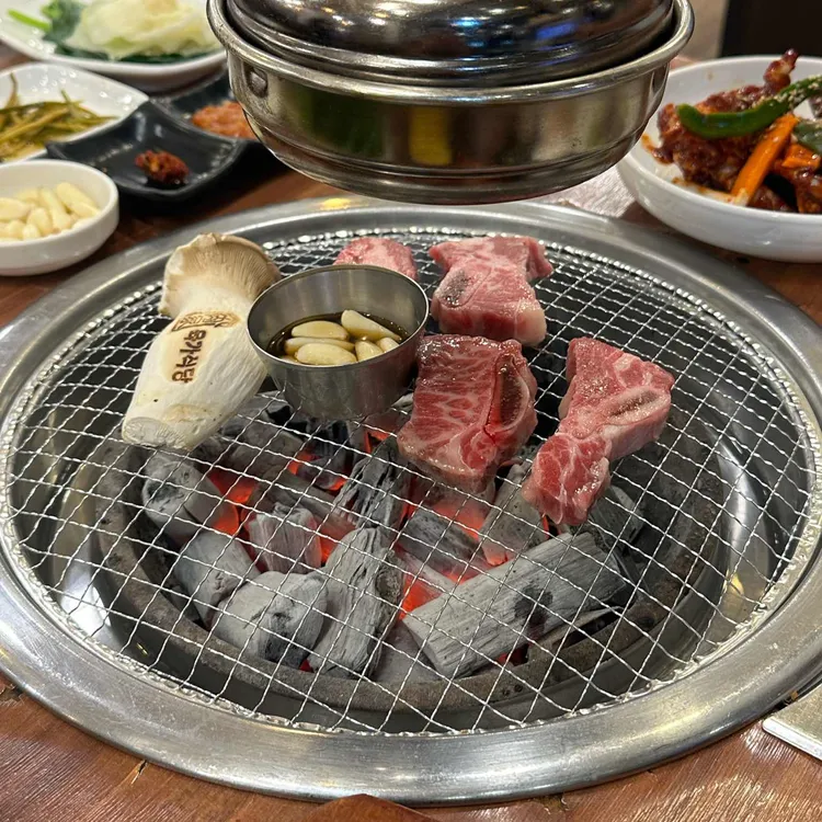 육가식당 사진 2