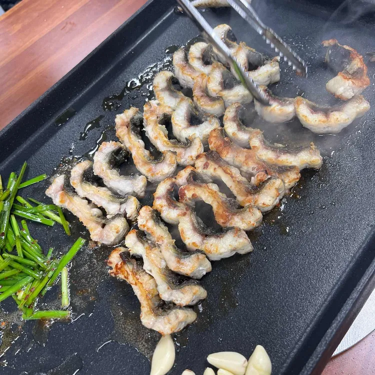백억수산 풍천민물장어 어시장 대표 사진