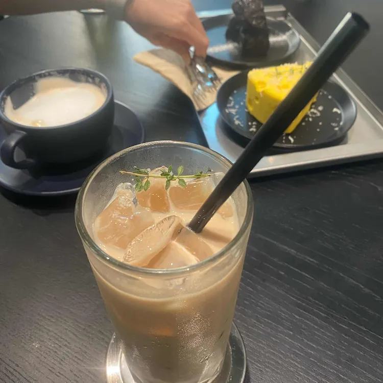 데이넌 대표 사진