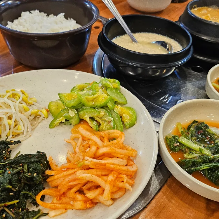명동보리밥 대표 사진