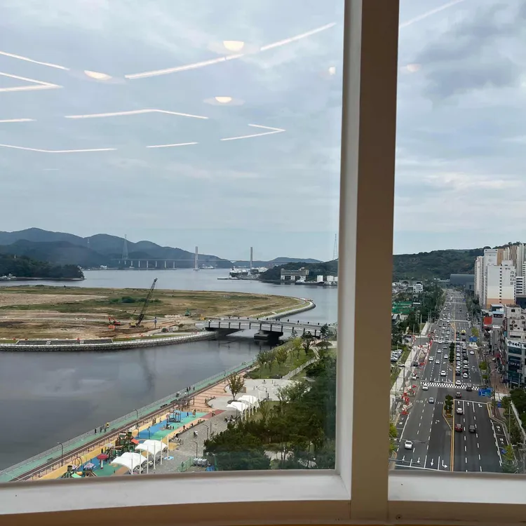 카페 스웨븐 대표 사진