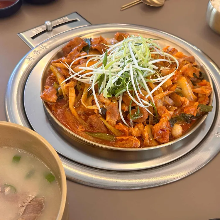 고기뚜껑 대표 사진