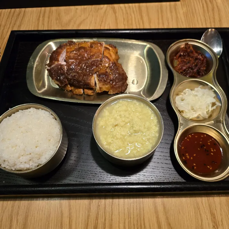닭꼬얌 대표 사진